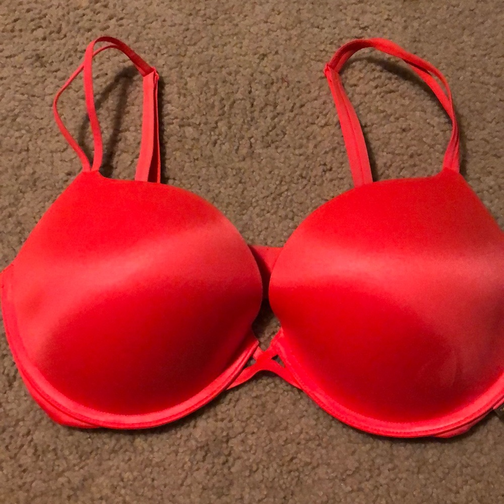 Victoria secret very sexy push up